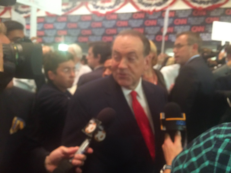 Illustration for article titled The Post-Debate GOP Spin Room Is the Closest I'll Get to Hell